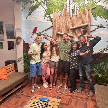 Adventure Hostel Сан Хил Екстериор снимка