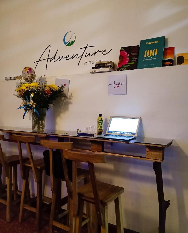 Adventure Hostel Сан Хил Екстериор снимка