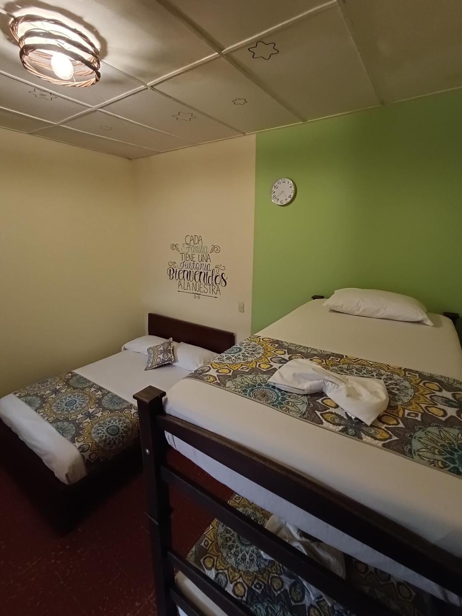 Adventure Hostel Сан Хил Екстериор снимка