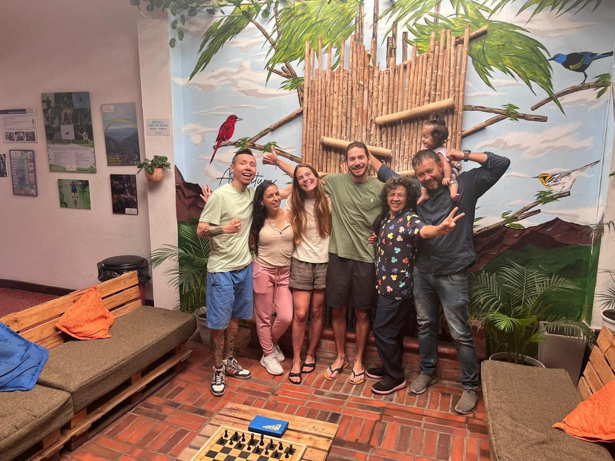 Adventure Hostel Сан Хил Екстериор снимка