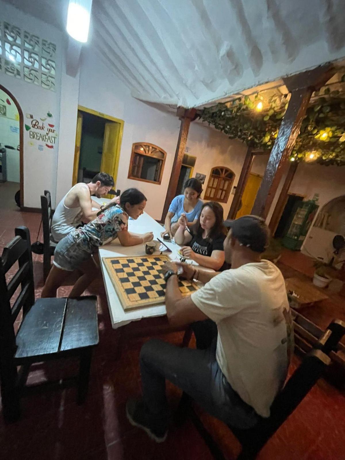 Adventure Hostel Сан Хил Екстериор снимка